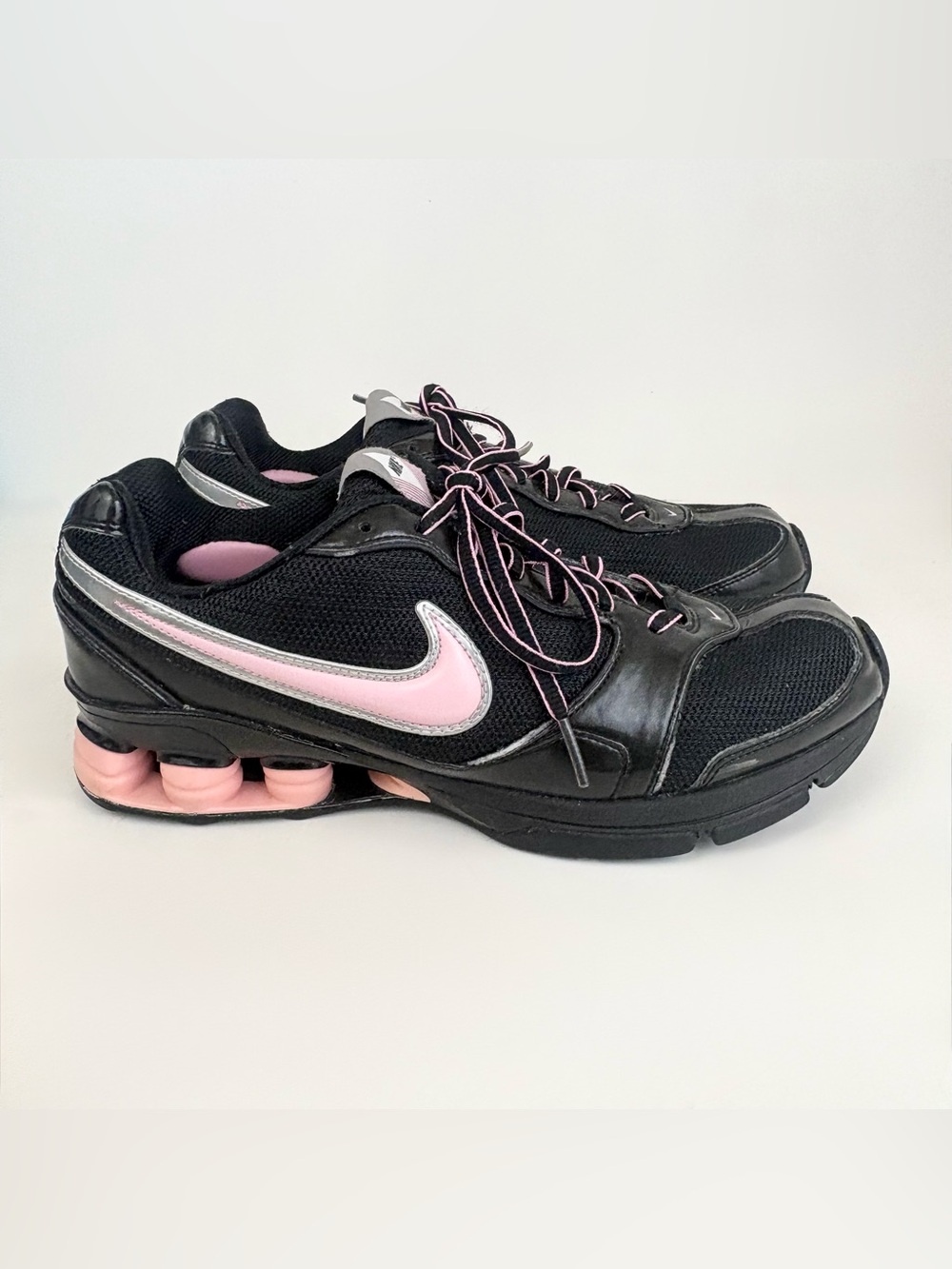 Nike Shox Athletic Sneakers Black Pink Women’s Size US 9